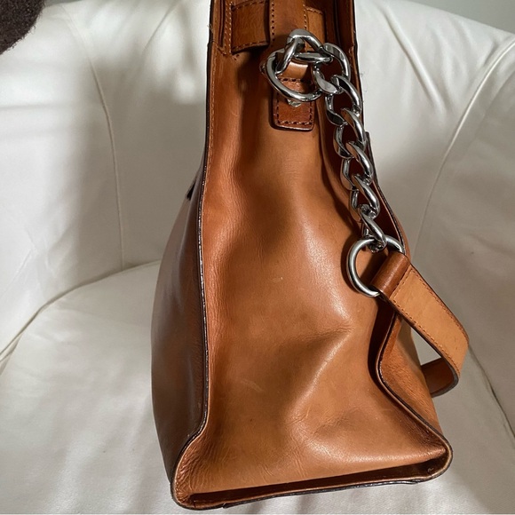 Michael Kors Hamilton Bag Intentionally Distressed Leather Silver Accents - Picture 5 of 10